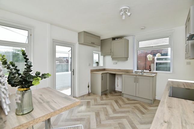 37, Brown Lees Road, Stoke-on-Trent photo 3