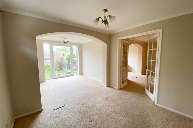 28, Cherry Orchard, Fulbourn, Cambridge photo 3