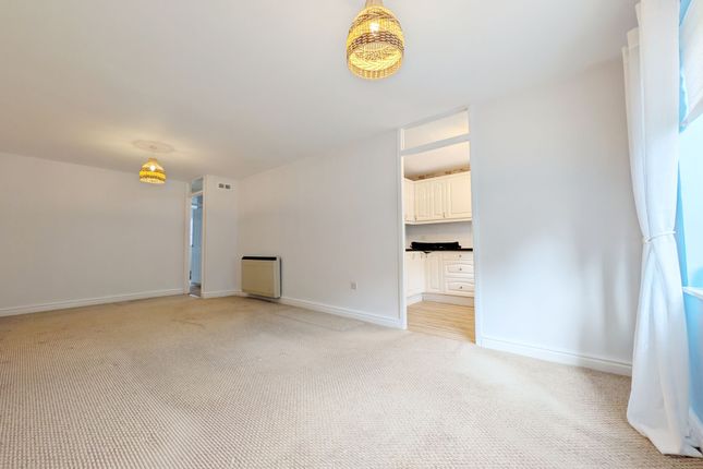 53 Camelot Way, Runcorn photo 4