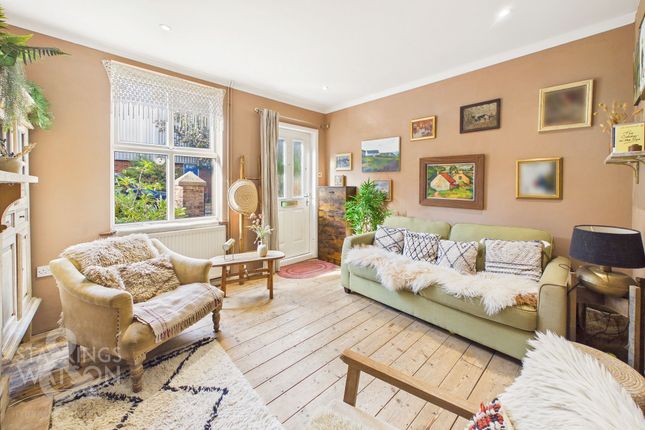18 Webster Street, Bungay photo 3