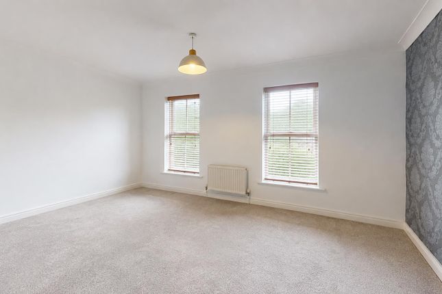 9, Poets Way, Pontyclun photo 2