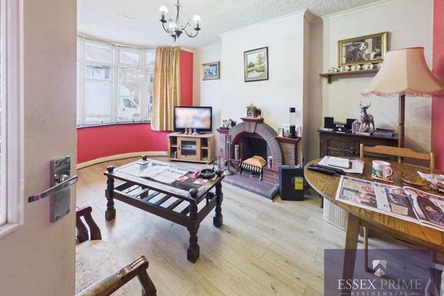 23, Silverdale Close, Coventry photo 2