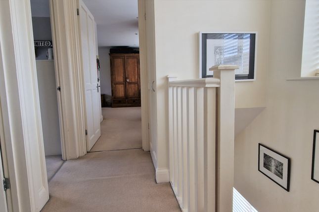 End terrace house for sale in Shurland Avenue, New Barnet, Barnet