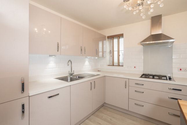 7, Nickolls Road, Hythe photo 4