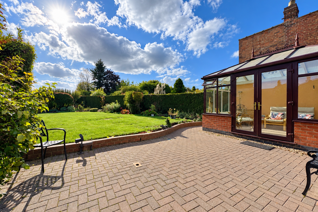 28, Croft Road, Leicester photo 2