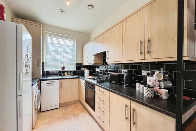 8 Westbrick Avenue, Hull, East Riding Of Yorkshire photo 4