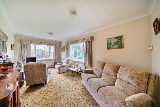 29, Heol Pen Y Scallen, Swansea photo 2
