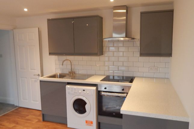 1b Cromwell Road, Maidstone photo 3