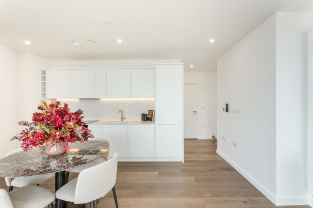 Flat for sale in Salter Street, Canary Wharf, London