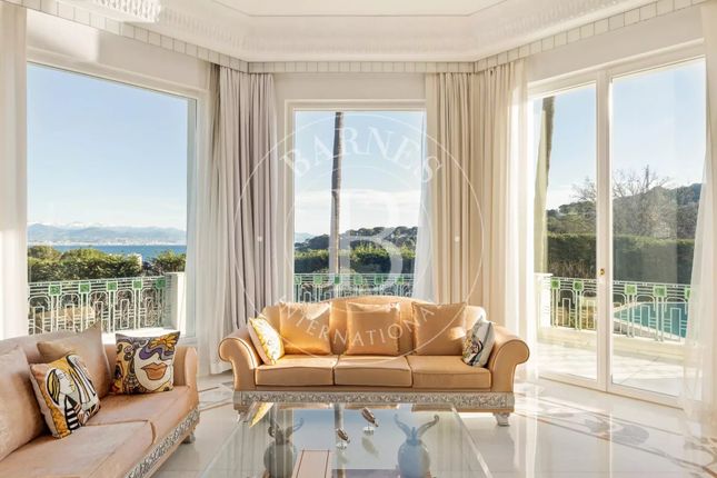 Thumbnail Villa for sale in Antibes, Cap D'antibes, 06160, France