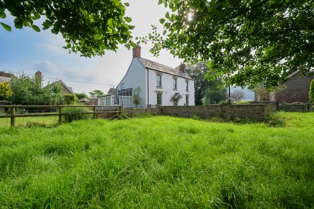 3-Flaxley House Exterior-6