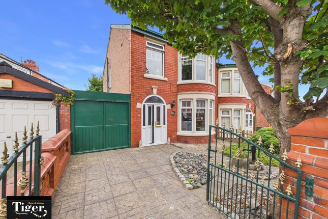 1, Hartford Avenue, Blackpool photo 2
