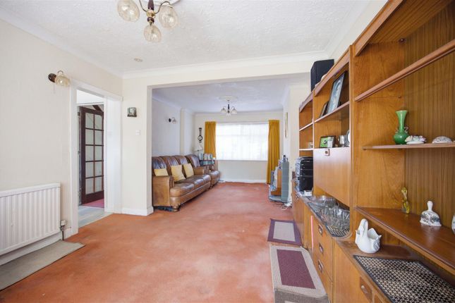 134, Raynton Drive, Hayes photo 4