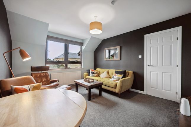 Flat 4, 5, Old Street, Clydebank photo 4