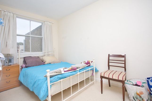 Flat 2, The Residences,, Caves Court, Dover photo 4