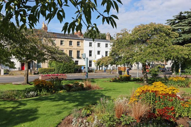 18, High Street, Cheltenham photo 3