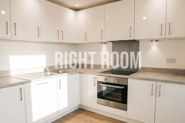 47 Doniford House, Southall photo 3