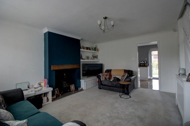 6, Orchard Place, Barnsley photo 4