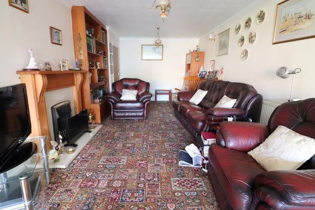 128, Manor Road, Barton Le Clay photo 4