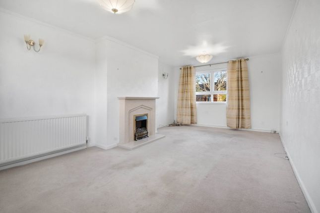 8, Glencraigs Drive, Kilmarnock photo 2