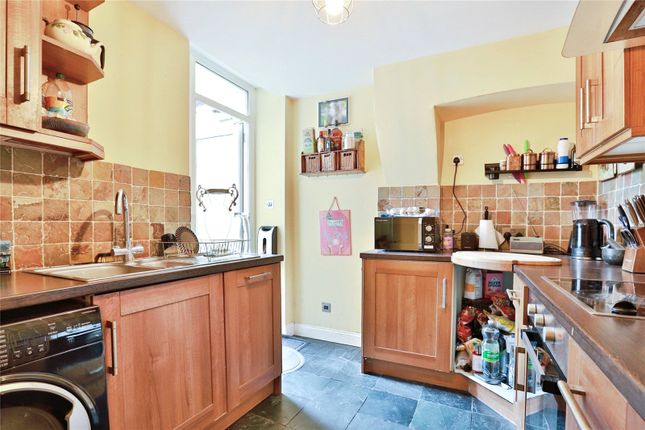 Flat 1, Oakwood House, 117-119, West Hill Road, Dorset photo 4