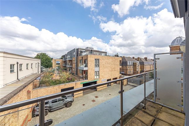 End terrace house for sale in Dere Close, London