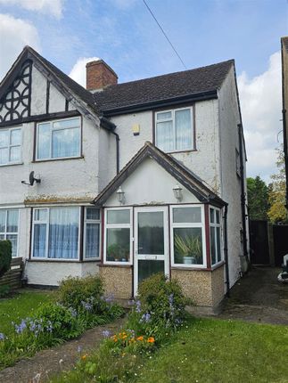 Property for sale in Hatch Lane, Harmondsworth, West Drayton