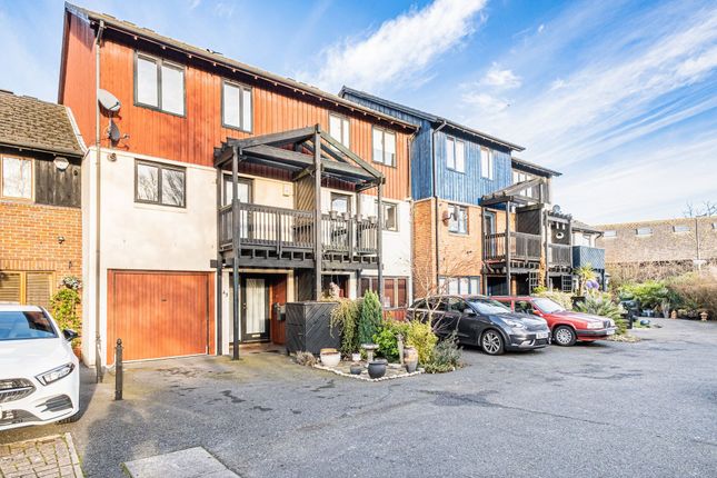 4-bed house on 43 Marina Approach, Hayes, £599,950