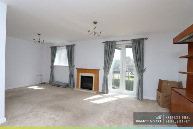 3, Barbados Court, Coedkernew, Newport photo 4