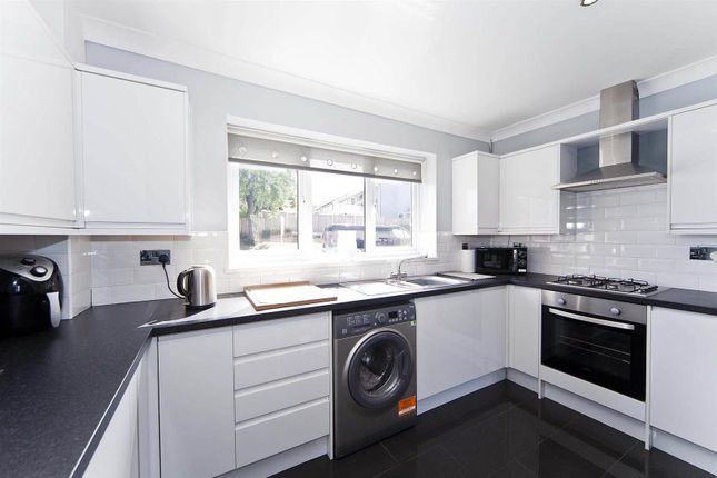 21, Bailey Rise, Peterlee photo 3