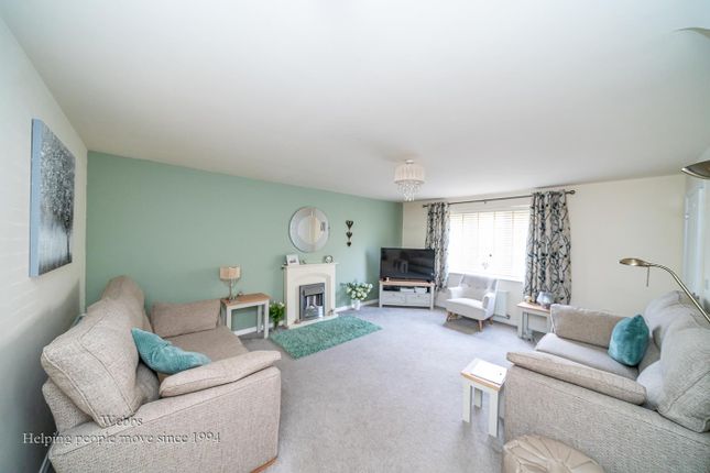 14, Levett Grange, Rugeley photo 2