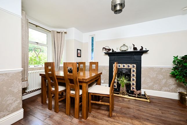 389, Farnborough Road, Farnborough photo 4