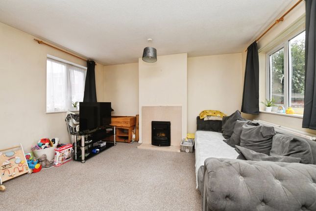 23, Longfield, Essex photo 3