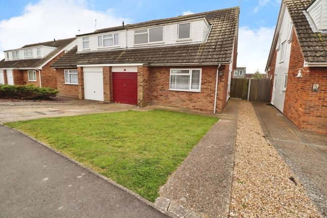 Pyefleet Close