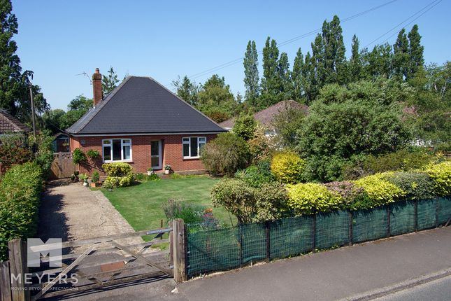 2-bed house on 15, North Poulner Road, Ringwood, £500,000
