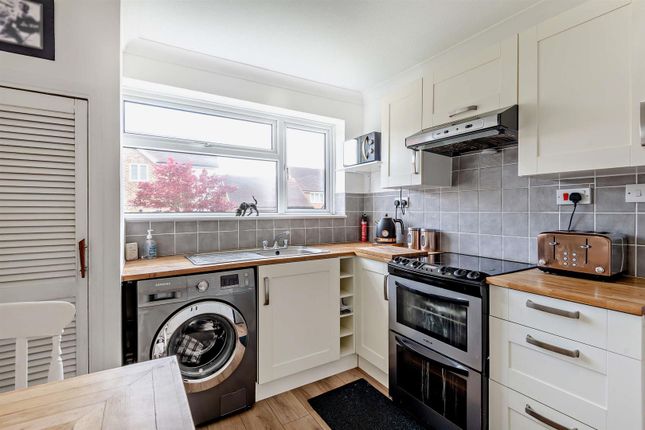 Flat 4, Chelsfield House, Queens Avenue, Maidstone photo 4