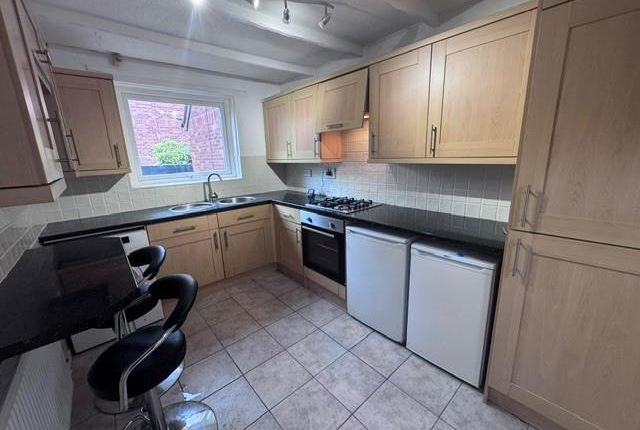 Stuart Court, Newcastle Upon Tyne photo 5