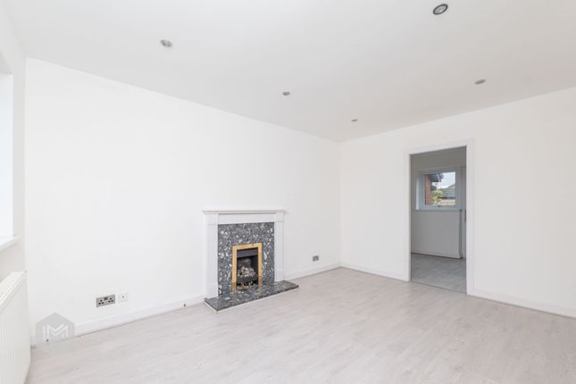 4 Twisse Road, Bolton photo 3