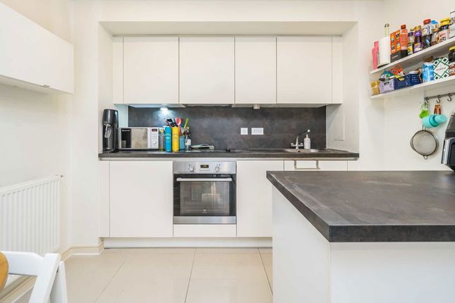 Flat 60, Goshawk Court, 5, Shearwater Drive, London photo 2