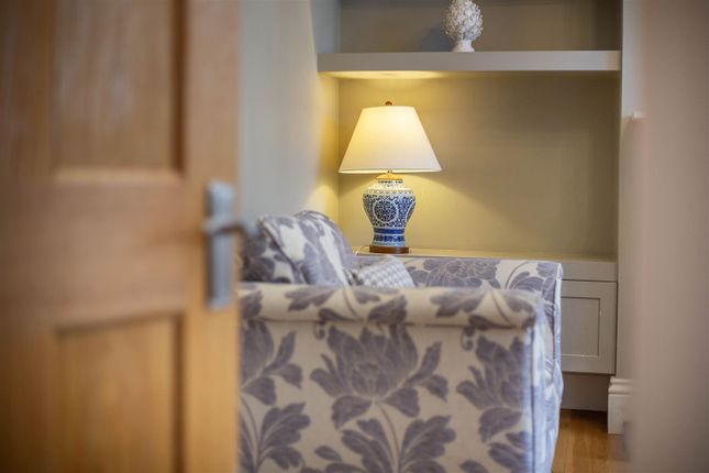 5, Speldhurst Road, London photo 4