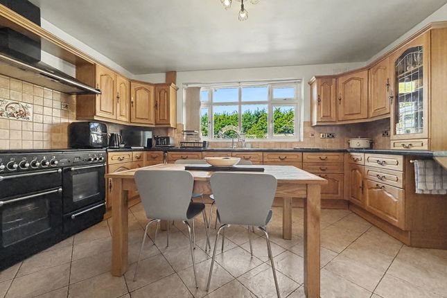 9, Sturdee Road, Leicester photo 2