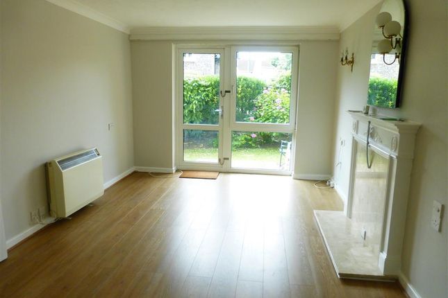 Flat 6, Claremont Court, Campbell Road, BOGNOR REGIS photo 2