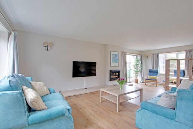 4, The Paddock, Brockenhurst photo 2