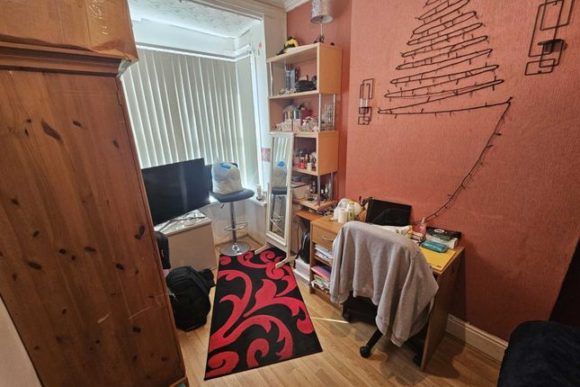 42, Ashwin Road, Birmingham photo 3
