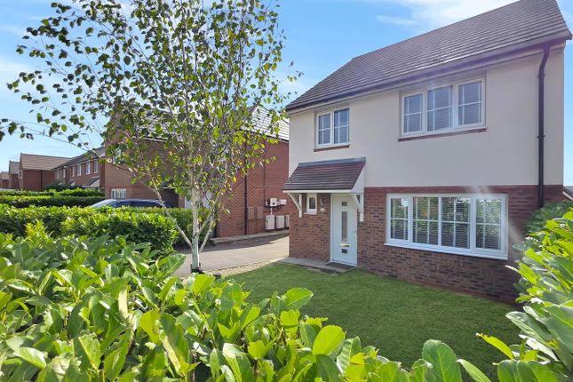 43, Garrett Meadow, Tyldesley photo 3