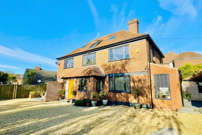 Thumbnail Detached house for sale in Ghyllside Drive, Hastings