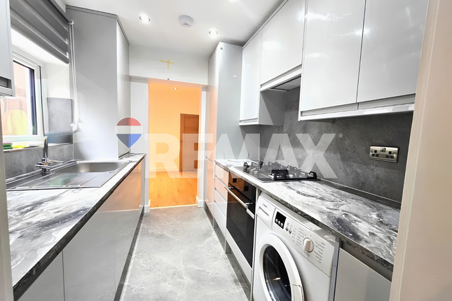 4, Desford Road, London photo 2