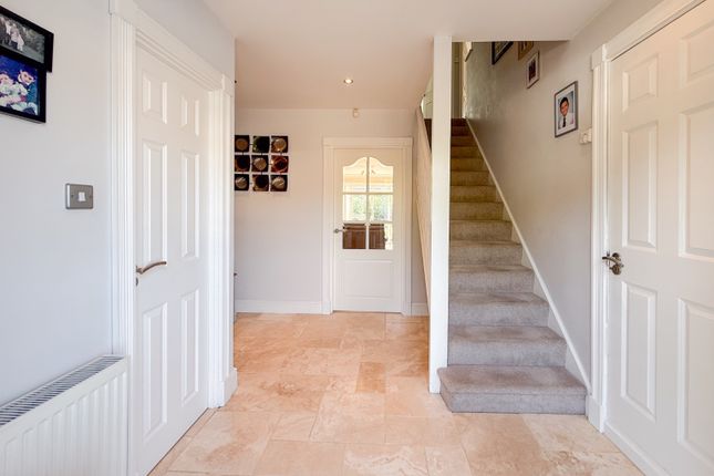 3, Dunholme End, Maidenhead photo 2