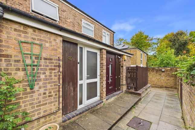 3 Bedroom Terraced in CR0 9AT