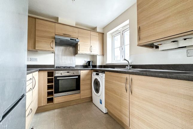 4 Morse Road, Norton Fitzwarren, Somerset photo 4